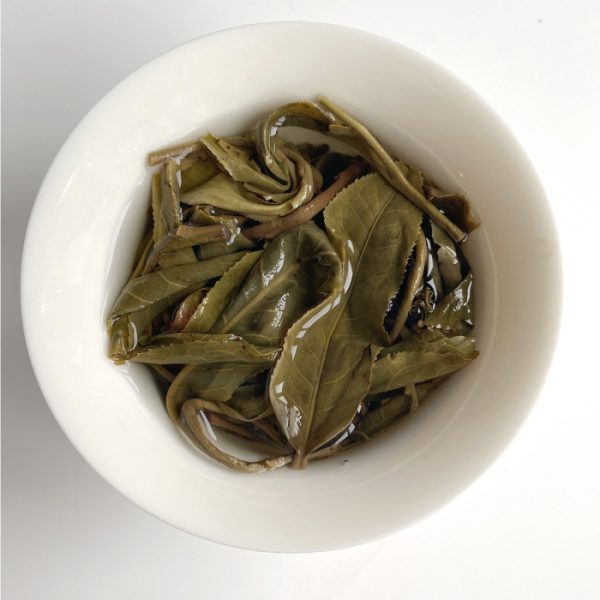 2022 Ba Nuo Ancient Tree Raw Pu Erh Tea Cake 200g - Image 8