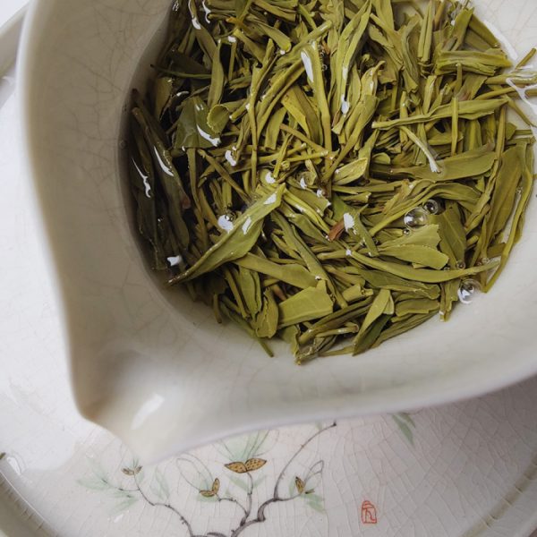 Enshi Yulu (Jade Dew) Green Tea - Image 3
