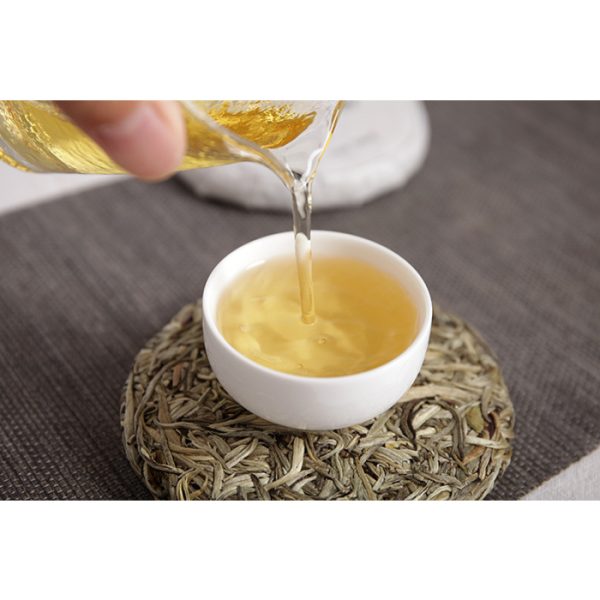 2025 Silver Needle White Tea Cake - Bai Hao Yin Zhen 100g - Image 8